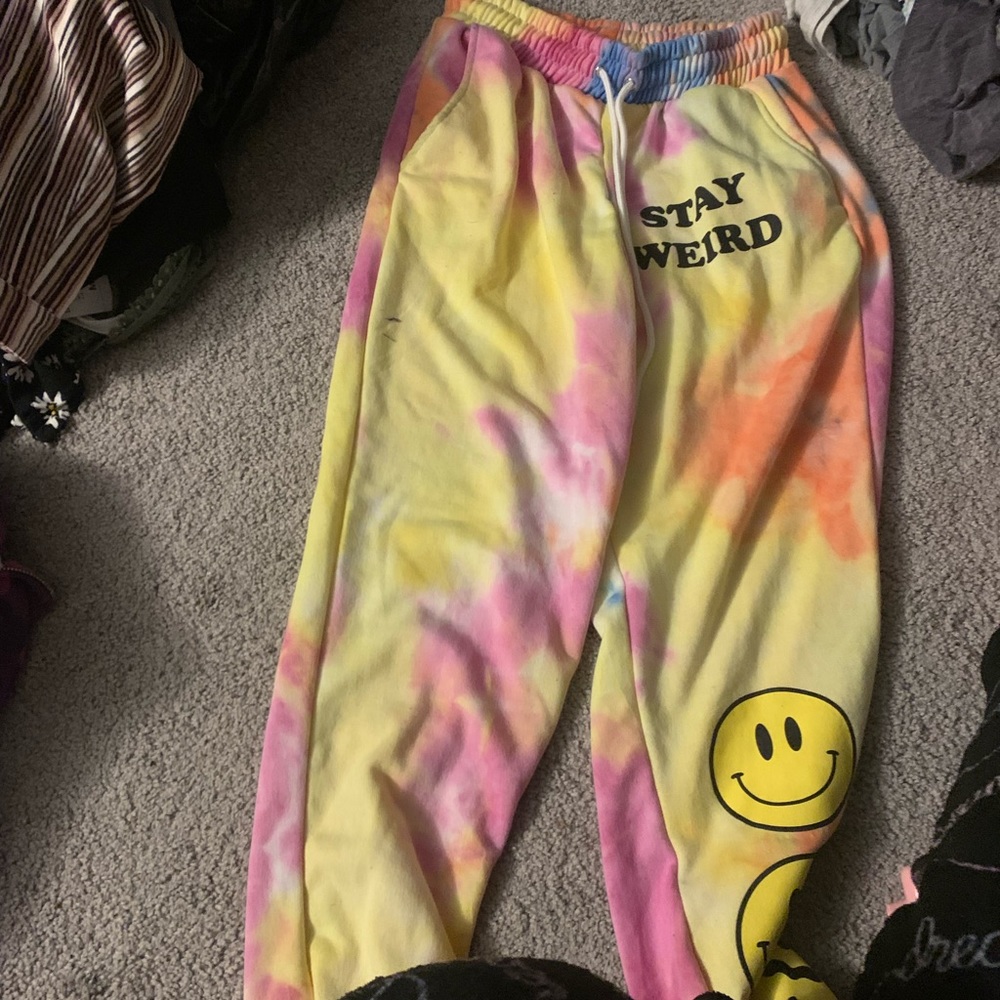 small rue 21 sweats